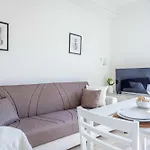 Joivy Sublime Flat With Balcony